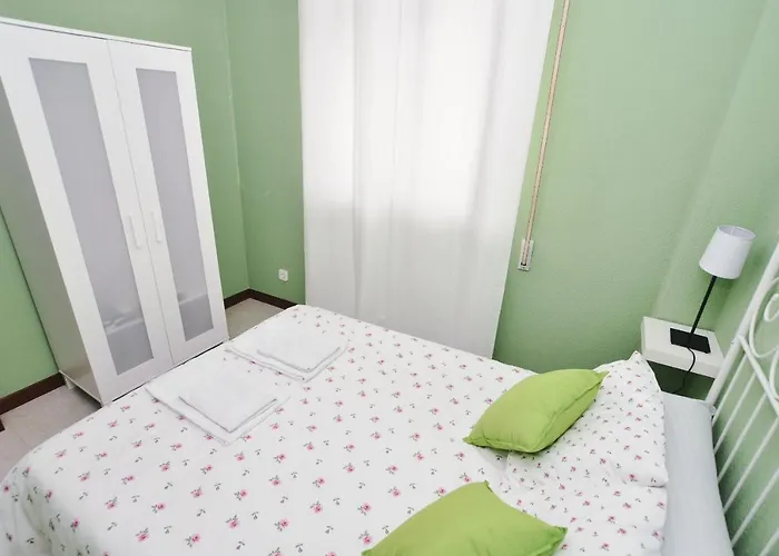 Ria De Ajo Isla Plana