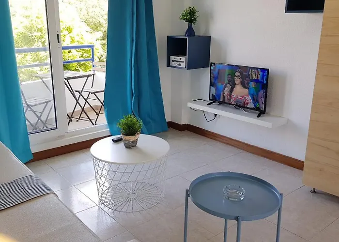 Ria De Ajo * Isla Plana