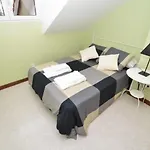 Apartman Ria De Ajo *